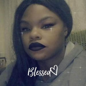 Meet your Posher, Lashelle